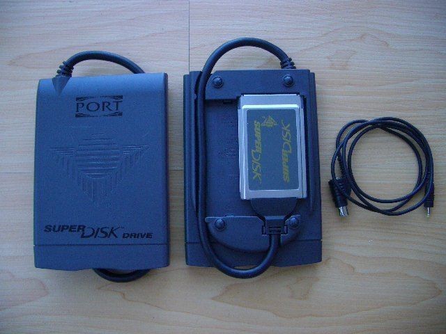 slim PORT SuperDisk PCMCIA Drive External 120MB 1.44MB