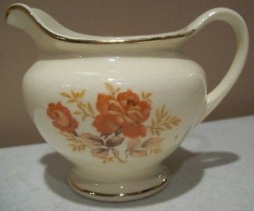 Vintage Universal Cambridge USA   Camwood Ivory Creamer