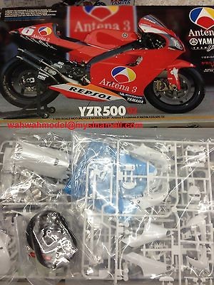 Tamiya 14091 1/12 Antena 3 Yamaha DAntin YZR500   02