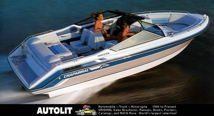 chaparral boat in Powerboats & Motorboats