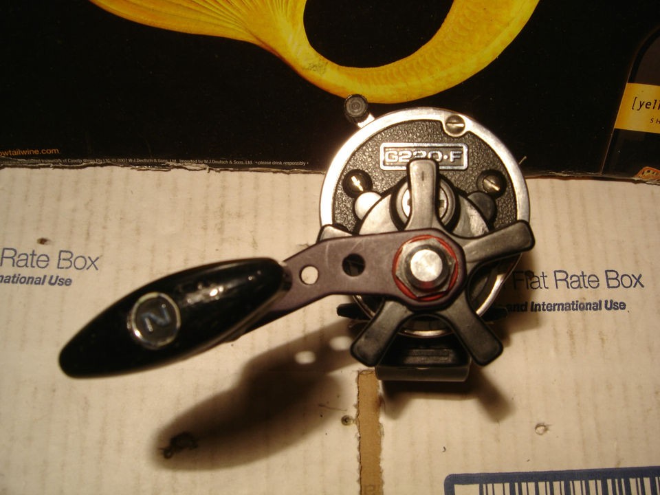 NEWELL G220F SUPER NICE USA MADE REEL WITH UPGRADES TAKE A PEEK