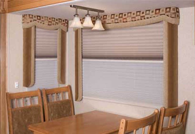 RV Day Night window shade blind curtain door WRV 31x13