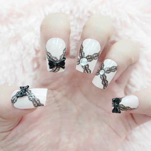 lace nails