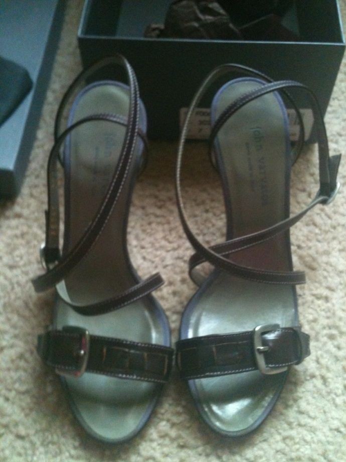 EUC $450 John Varvatos 100% All Leather High Heel Sandals Size 7 