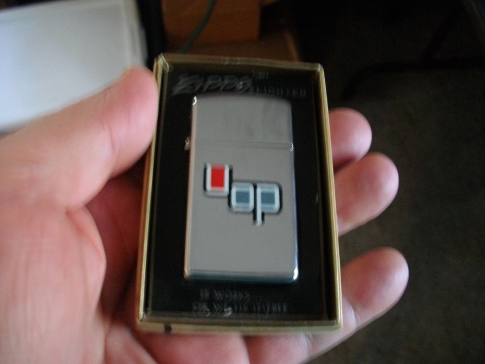 MR. SLIM OFFERS TOWNCOUNTRY U.O.P. ZIPPO SLIM LIGHTER