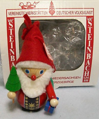 RETIRED STEINBACH GERMAN WOOD ERZGEBIRGE XMAS ORNAMENT SANTA w/TREE 