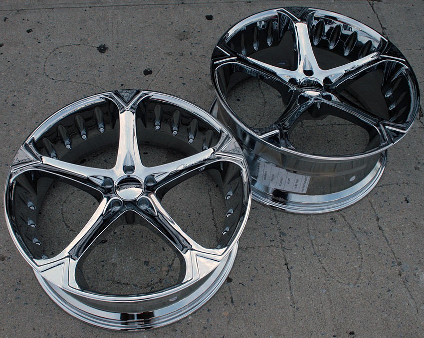 GIOVANNA DALAR 5V 22 CHROME RIMS WHEELS M35 STAGGERED