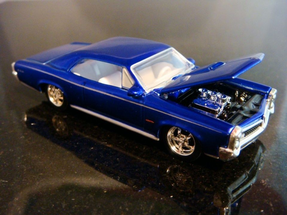 Hot Wheels 1966 Pontiac GTO Tri Power 1/64 Scale Ltd Edition 3 