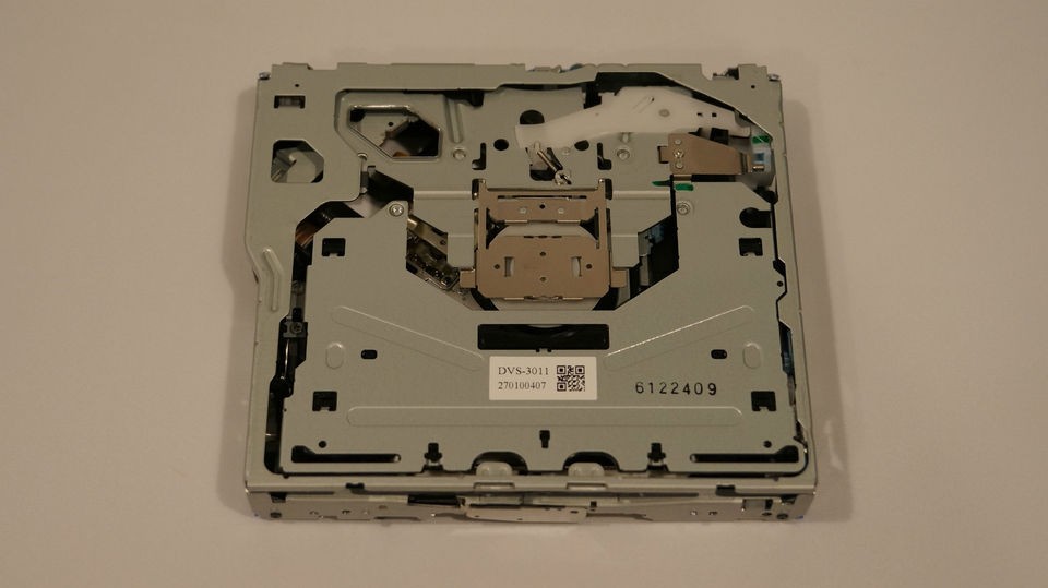 TOYOTA NAVIGATION DVD CD DRIVE DENSO TUNDRA CAMRY +MORE