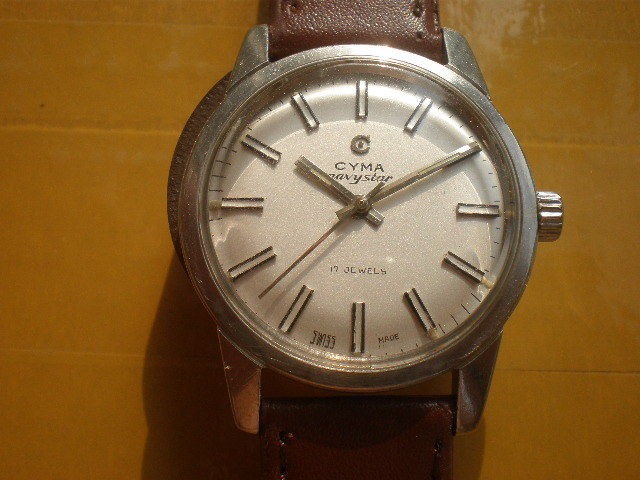 Vintage SWISS CYMA NavyStar 17 Jewels Manual Mens Watch