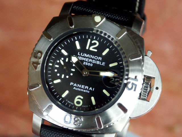 Panerai PAM 194 Submersible to 2500 meters 47 mm Special Edition