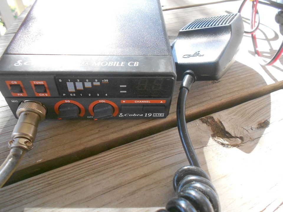 Cobra Electronics 19 Ulta, 40 Channel, CB Radio with Mic, cobra cb