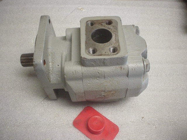 M915A3 M916A3 Military Truck Winch Hydraulic Motor Part # M916A3 313 