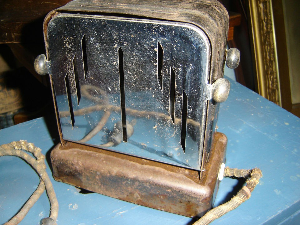 VINTAGE TOASTER=YES IT HAS A CORD YES IT WORKS YES IT NEEDS CLEANING 