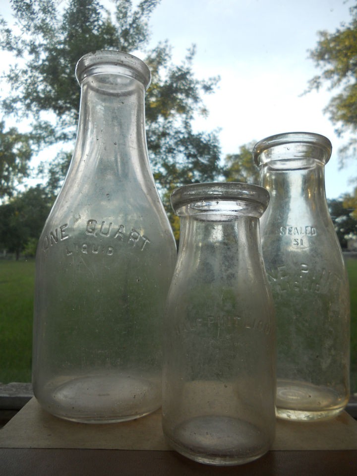 OLD Milk Bottle Set ONE HALF PINT QUART LIQUID 3 Unmarked Dairy STRAW 