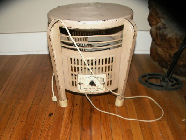 vintage floor fan in Electric Fans