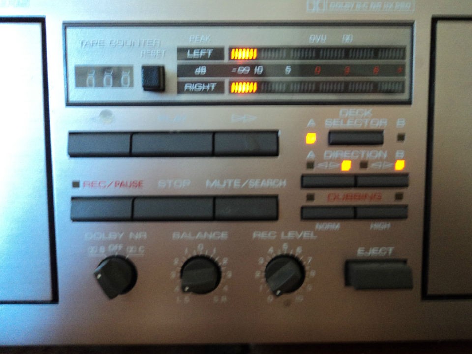 YAMAHA  W332 DUAL CASSETTE RECORDER/PLAYE​R