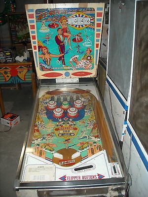 gottlieb pinball machine in Machines