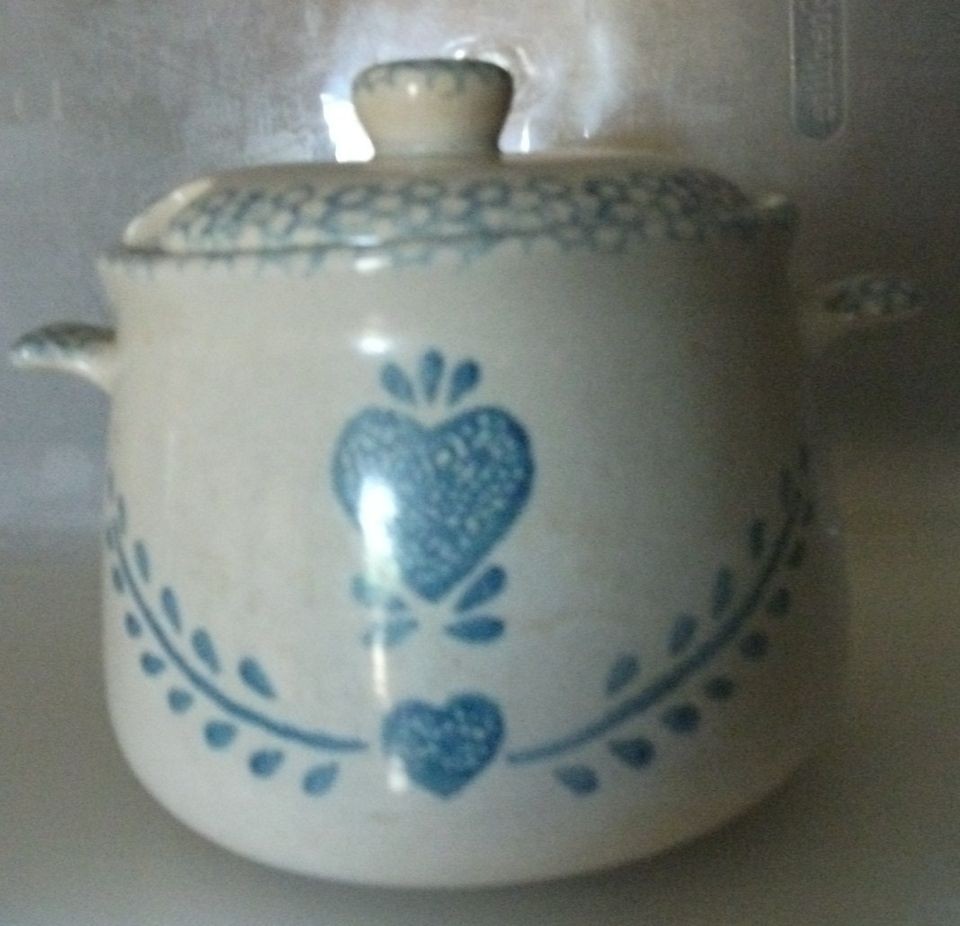 VINTAGE POTTERY BEAN POT DONE WITH BLUE STENCIL HEART AND LEAVES 