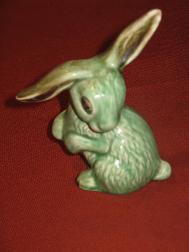 1930S ART DECO SYLVAC BUNNY GREEN 1302/8158 MINT CONDITION