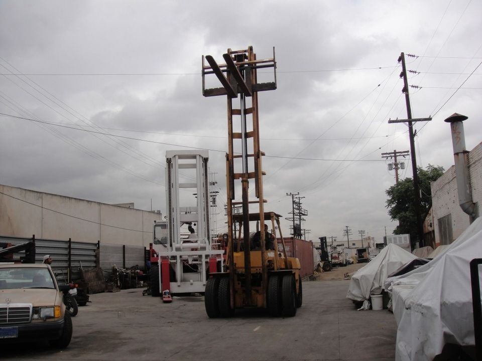 komatsu forklift in Forklifts & Other Lifts