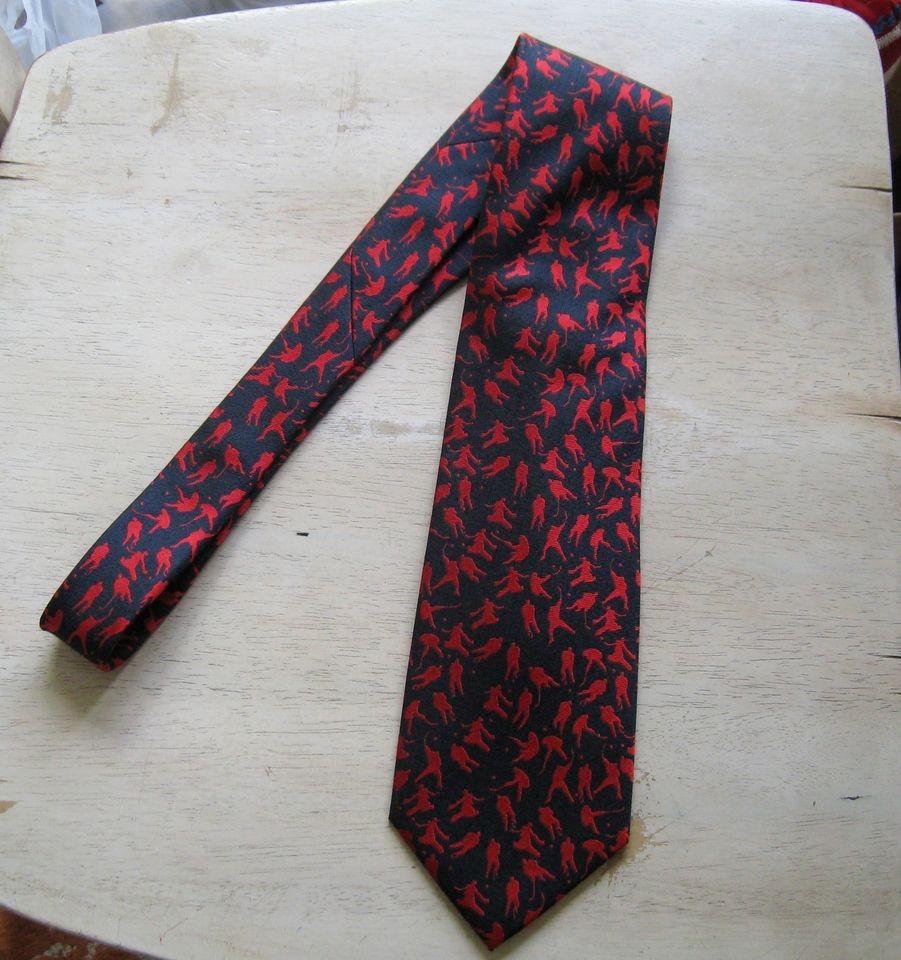   Chalk Talk Sports Ice Hockey Players 100% Silk Necktie Dark Blue/Red