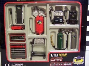 KINTOY 118 SCALE NINE PIECE DIECAST GARAGE ACCESSORIES SET