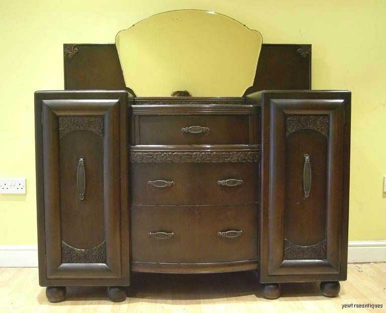 Stunning Art Deco 1930s Oak Mirror Backed Sideboard