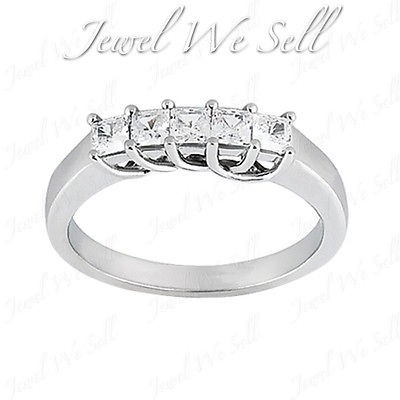 wedding band princess in Diamonds & Gemstones