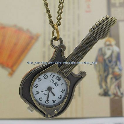 musical pocket watch in Jewelry & Watches