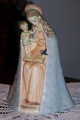 Goebel Hummel Flower Madonna 10/1 w/ Label TMK3 Stylized Bee on PopScreen