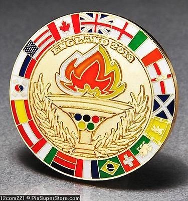   LAPEL PIN 2012 LONDON ENGLAND FLAG MEDAL MEDALLION TORCH RELAY (GOLD