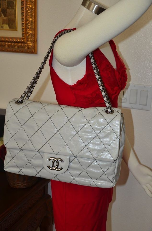 BNIB CHANEL MAXI FLAP GREY CONTRAST STITCH GOATSKIN GUNMETAL HW 09A