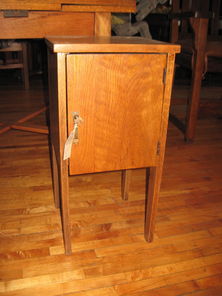 Arts & Crafts Oak Smoker Smoking Stand Conrey Davis Vice Cabinet Side 