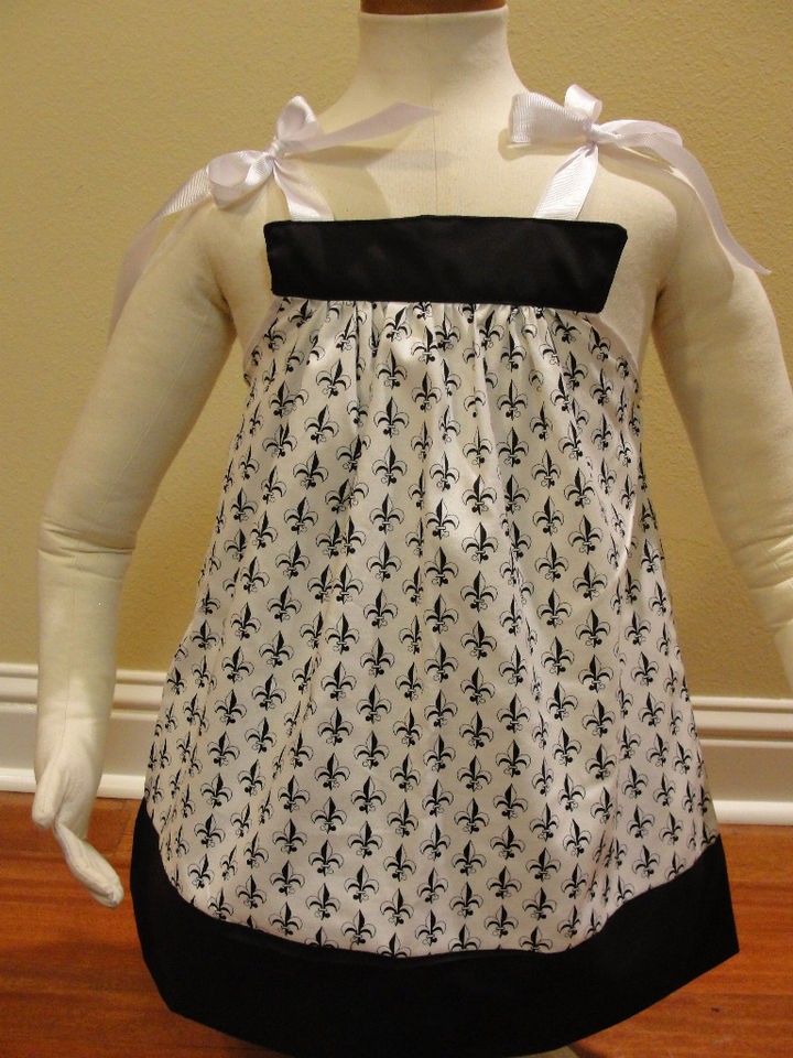 Girls Custom Fleur De Lis Pillow case/Sun Dress blk/w