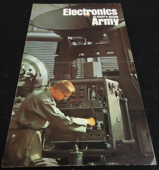 Vintage ARMY Brochure ELECTRONICS / RADIO SPECIALIST