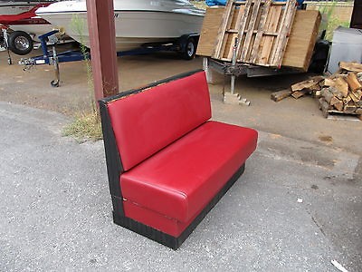 RESTAURANT BOOTHS SINGLE RED MADE OF HIGH QUALITY