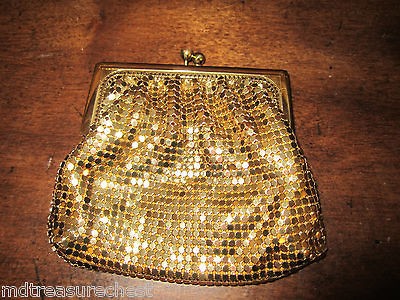 Vintage Whiting & Davis ?? Coin Purse Gold Metal Mesh Rhinestone Clasp