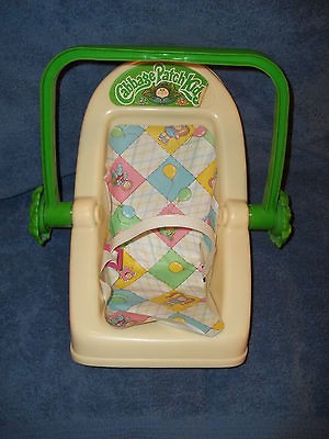 vintage cabbage patch kid car seat carrier, all original parts 1983