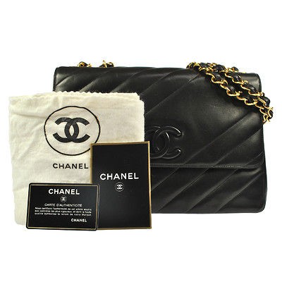 chanel jumbo xl in Handbags & Purses