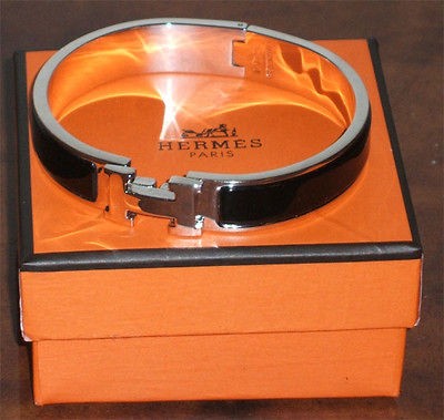 hermes enamel bracelet in Fashion Jewelry