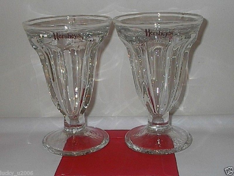 Hersheys Ice Cream Sundae Dishes in Mint Condition