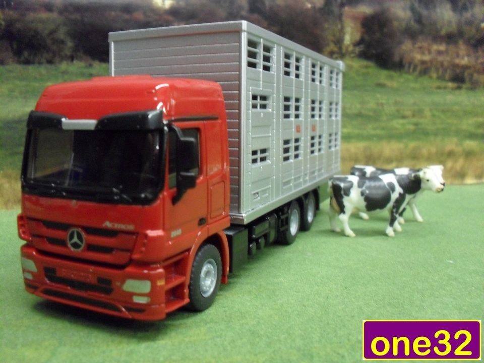 SIKU MERCEDES ACTROS LIVESTOCK LORRY 2713 150 *BOXED & NEW*