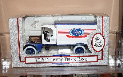 ERTL 1925 KENWORTH DELIVERY TRUCK BANK, 1993 KROGER ADVERTISING