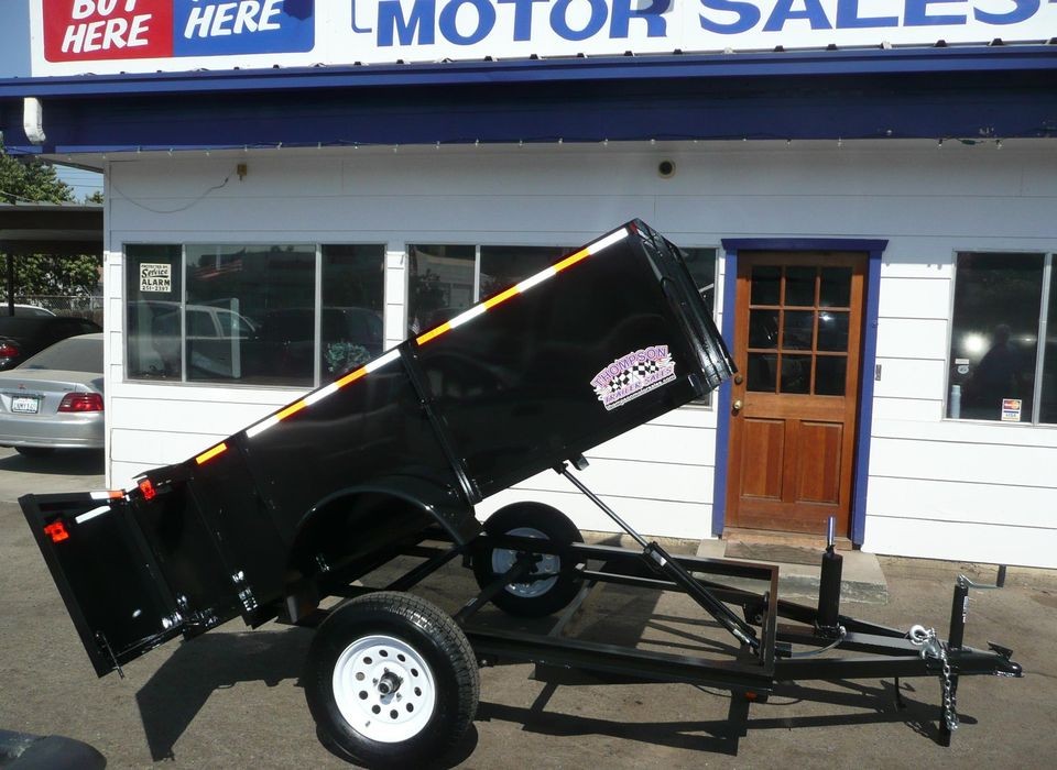 2013 Hydraulic Dump Bed Utility Trailer   great for Landscaping