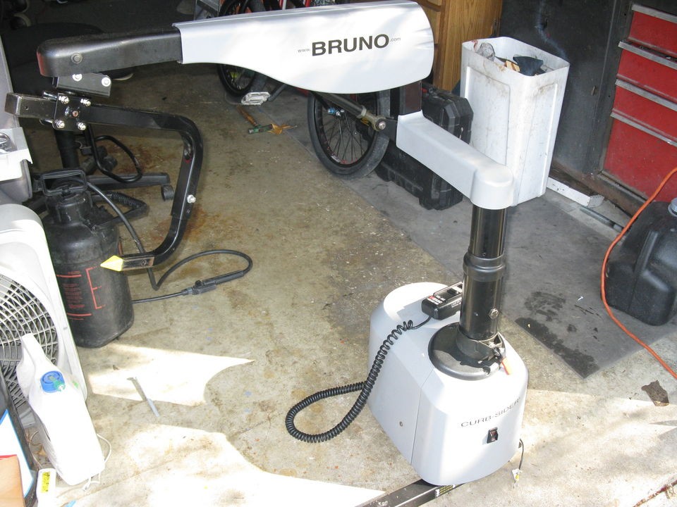 bruno lift in Lifts & Lift Chairs