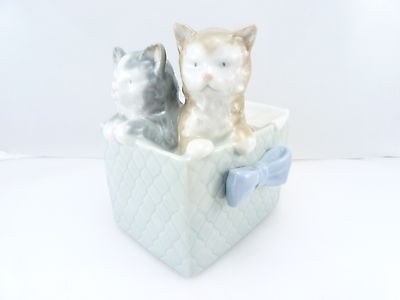   Nao by Lladro Purr fect Gift A 21J Cats Kittens in a Box Retired U