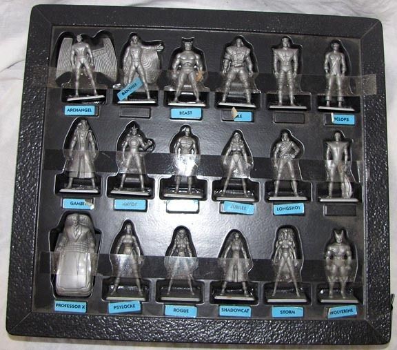 Nice lot of 18 54mm X Men hard plastic figures toy soldiers