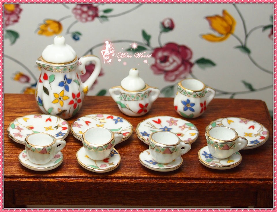 Dollhouse Miniature 112 Toy Dining room 17 pc Porcelaine Flower Tea 