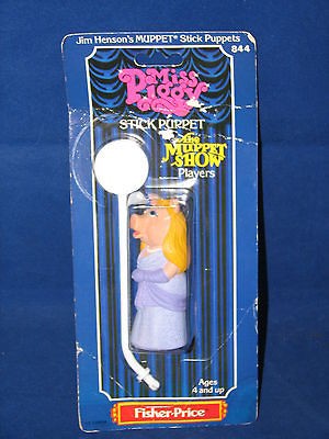 VINTAGE HENSON MUPPET SHOW PLAYERS STICK PUPPET MISS PIGGY MOC FISHER 